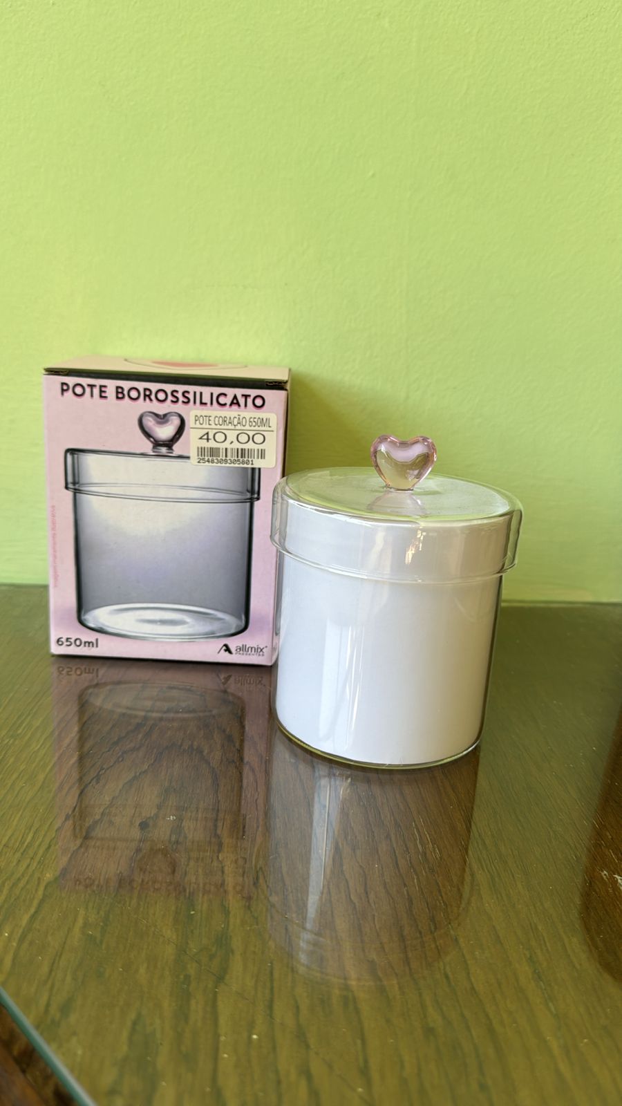 Pote Hermético Transparente Pequeno com Tampa e Puxador de Coração Rosa